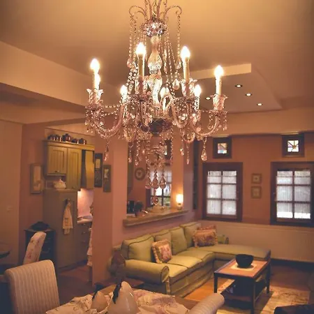 La Maison Des Fleurs. *
