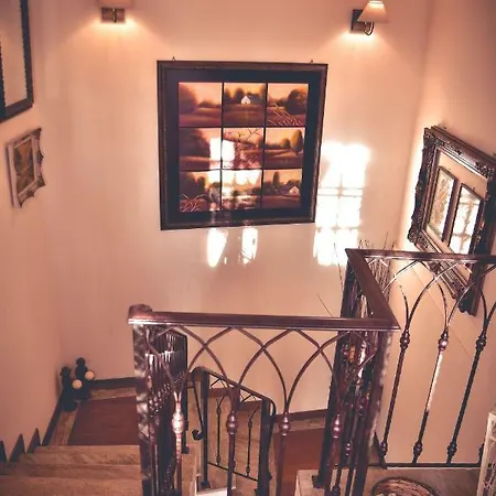 La Maison Des Fleurs. Ferienhaus *