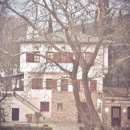 La Maison Des Fleurs. *